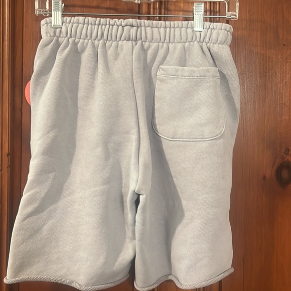 Guru active gray shorts with pockets - Picture 2 of 4